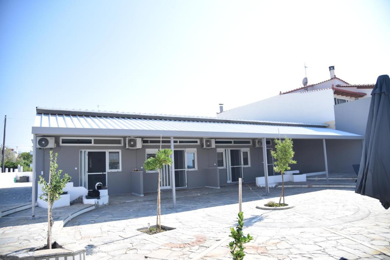 Family Apartments 1 Lechaio Dış mekan fotoğraf